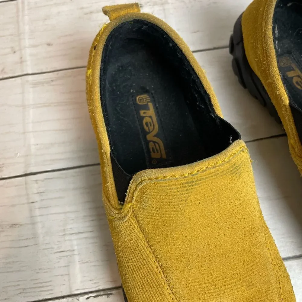 Teva Brown Soft Corduroy Men's Casual Comfort Shoes (Size US7)